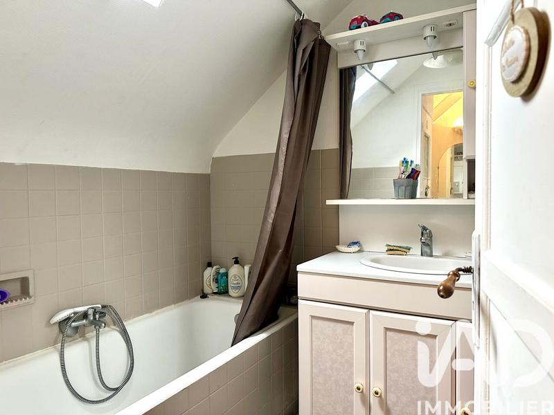 Maison de village - 65 m² - 4 pièces