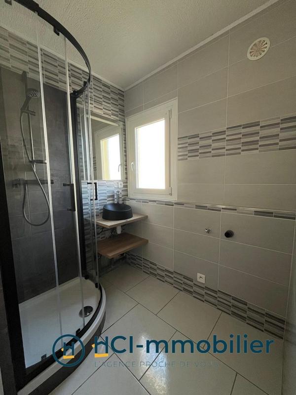 Appartement - 61 m² - 3 pièces