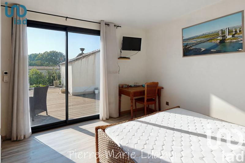 Maison - 200 m² - 5 pièces