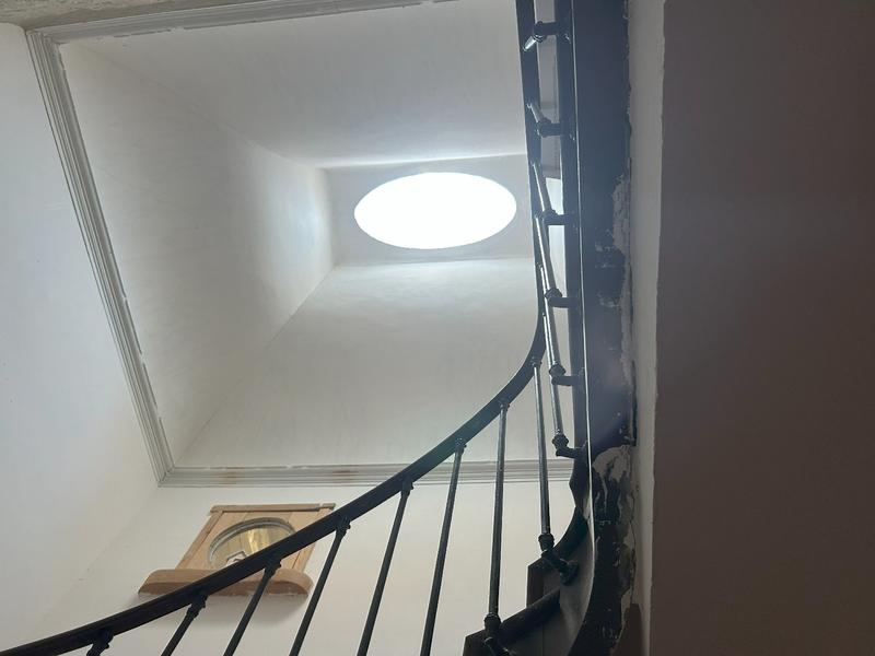 Maison - 270 m² - 10 pièces