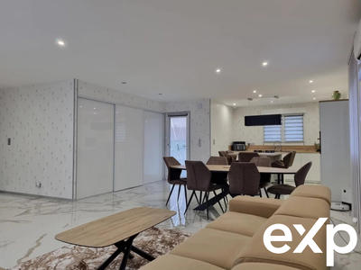 Maison traditionnelle - 100 m² - 3 pièces