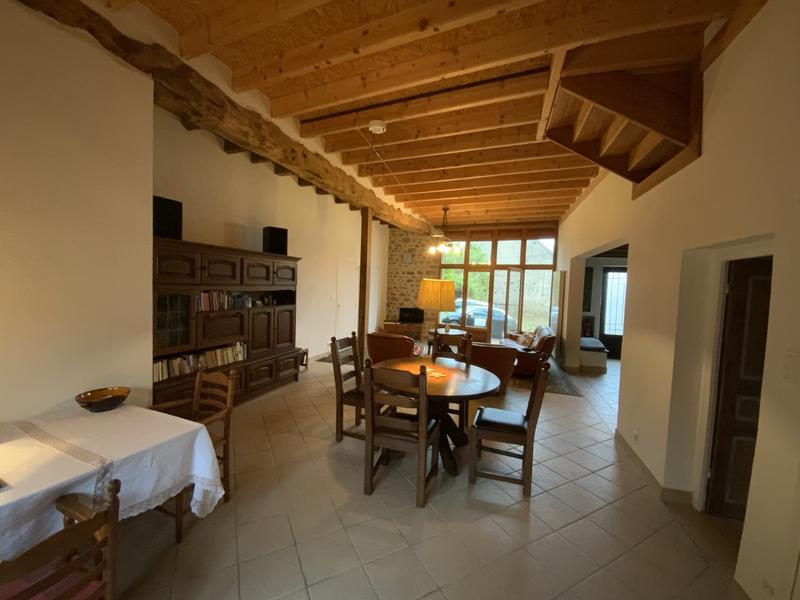 Maison - 197 m² - 6 pièces