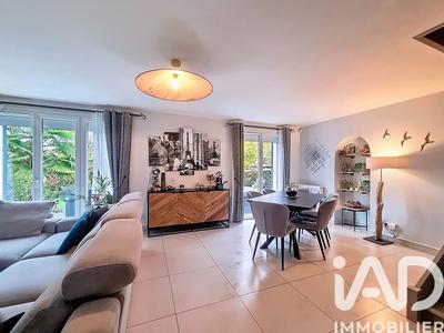 Maison - 113 m² - 5 pièces
