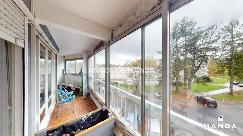 Chambre - 10 m² - 4 pièces