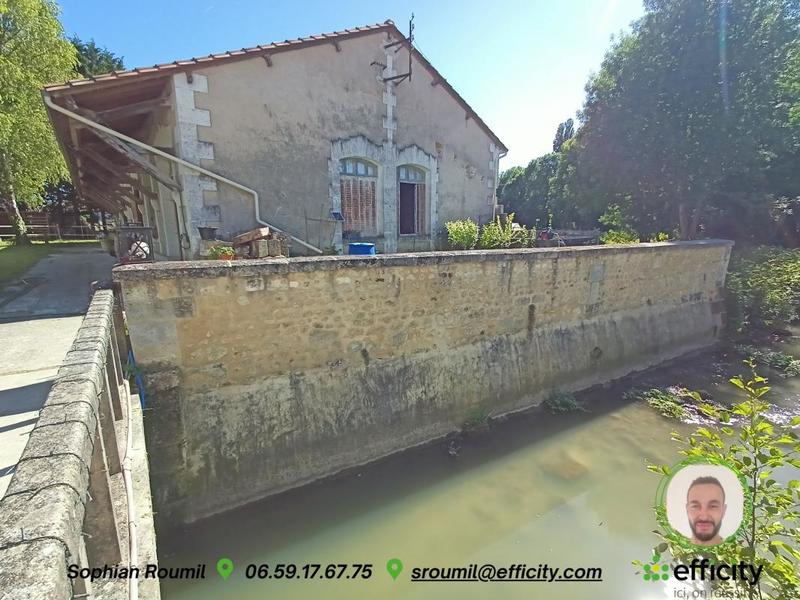 Maison - 302 m² - 7 pièces