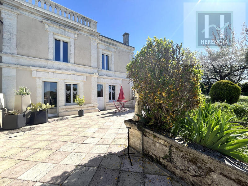 Maison - 170 m² - 7 pièces