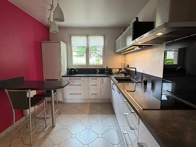 Maison - 142 m² - 7 pièces