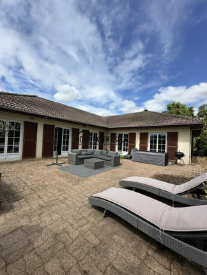 Maison - 160 m² - 6 pièces