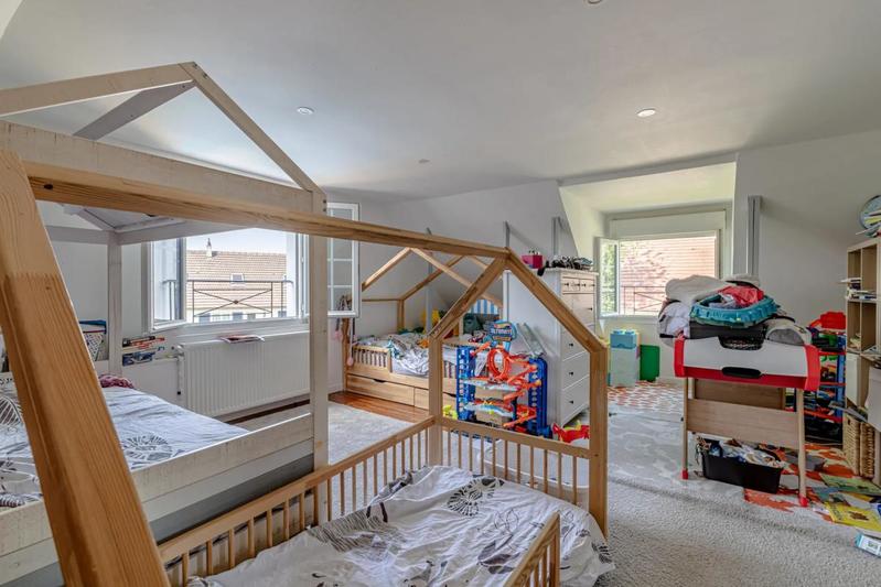 Maison - 170 m² - 6 pièces