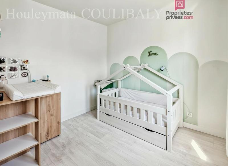 Maison - 111 m² - 5 pièces