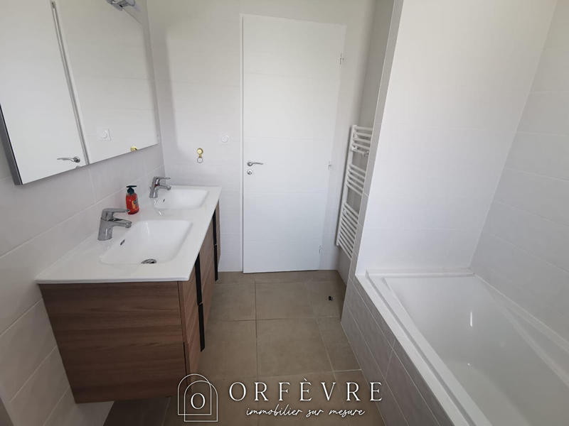 Maison - 108 m² - 4 pièces