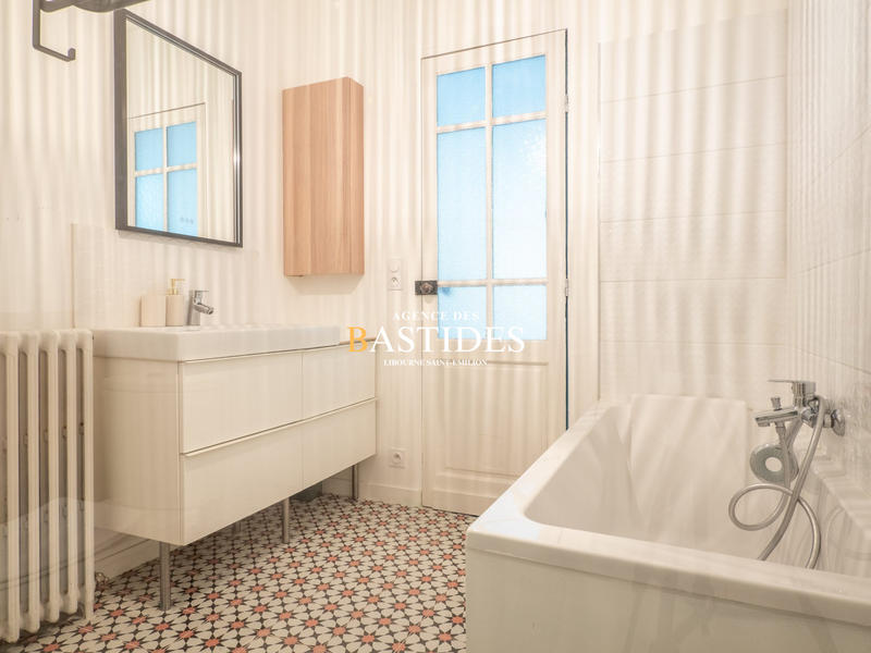 Appartement - 118 m² - 4 pièces