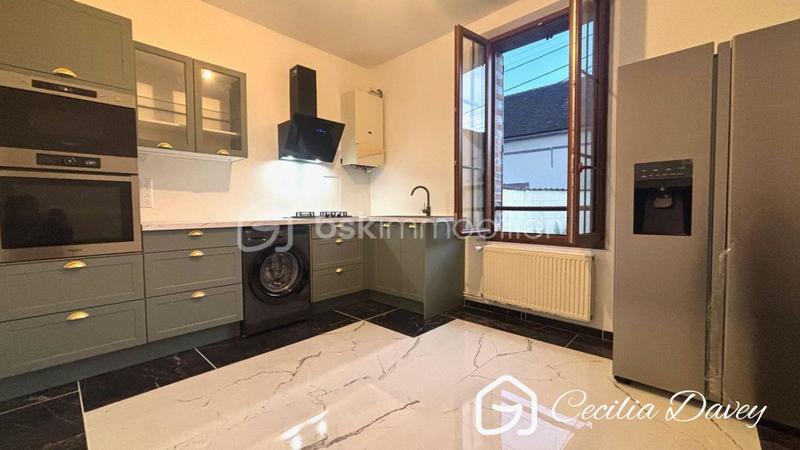 Maison de ville - 70 m² - 4 pièces