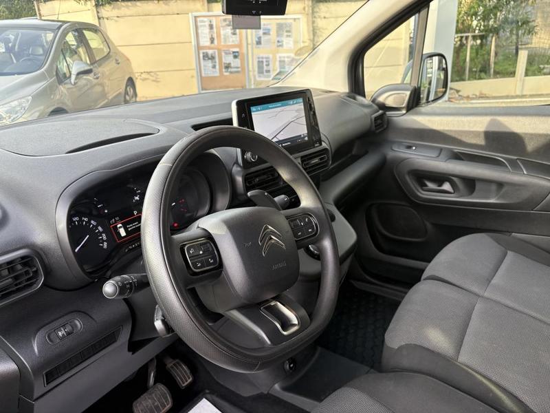 Citroën Berlingo 1.5l Bhdi 130 Cv Eat8 Asphalt 3 Places