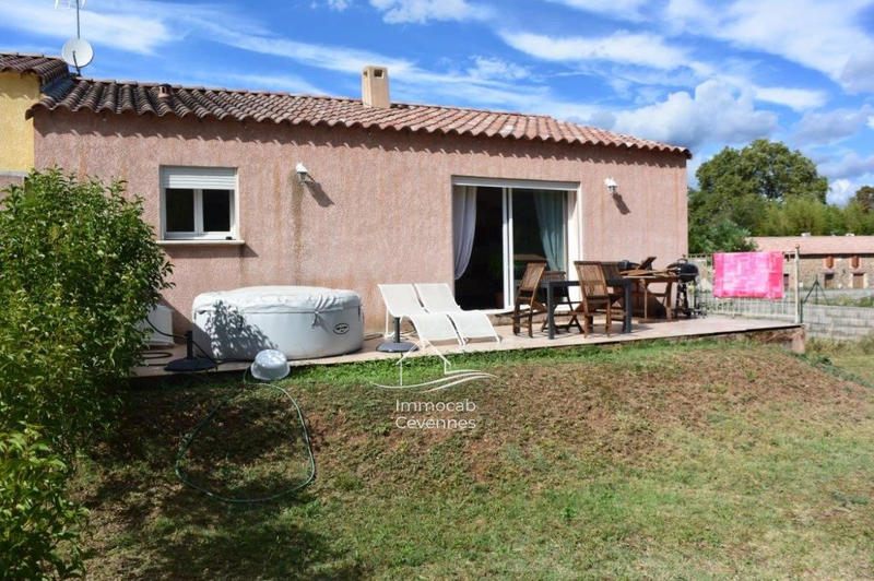 Maison - 81 m² - 4 pièces