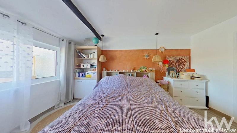 Villa - 101 m² - 4 pièces