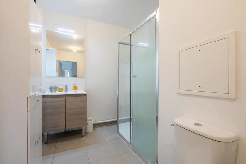 Appartement - 90 m² - 4 pièces