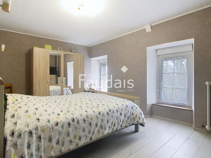 Maison - 95 m² - 5 pièces