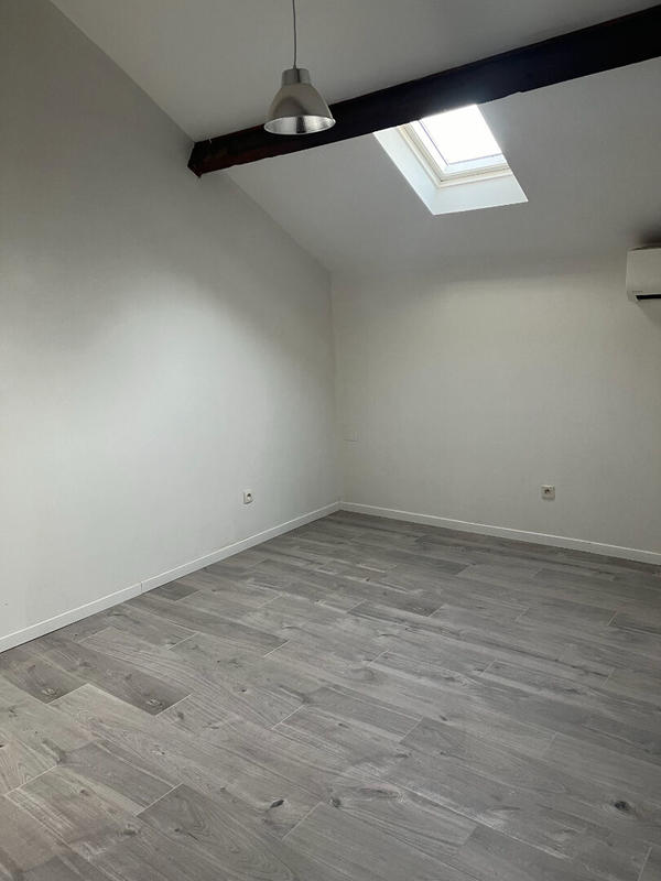 Immeuble - 6 pièces