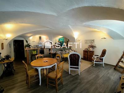 Appartement - 86 m² - 4 pièces