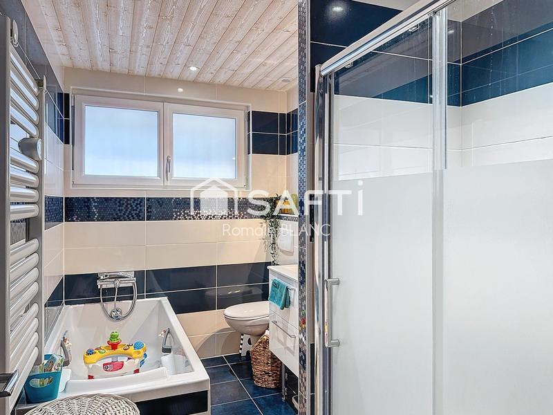 Maison - 121 m² - 5 pièces