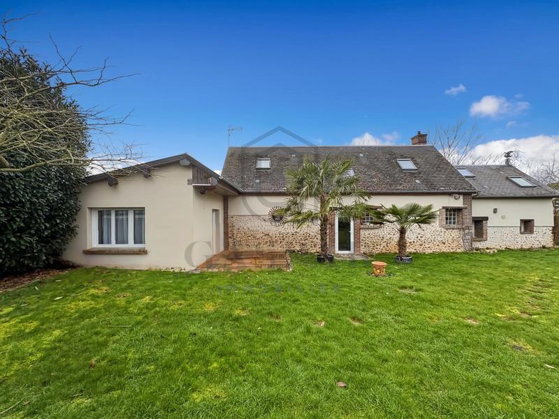 Maison - 146 m² - 5 pièces