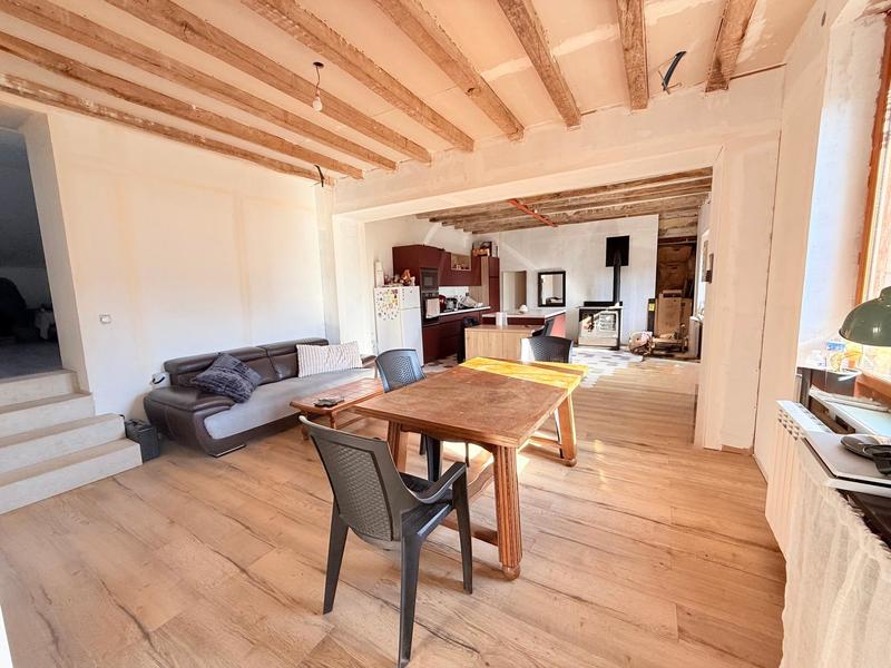 Maison - 107 m² - 4 pièces