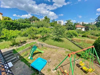 Maison - 122 m² - 5 pièces