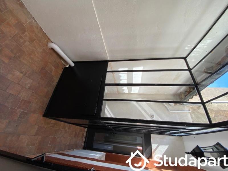 Chambre - 13 m² - 1 pièce