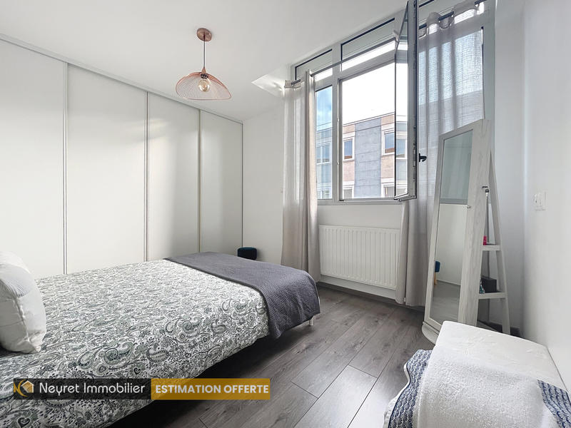 Appartement - 129 m² - 5 pièces