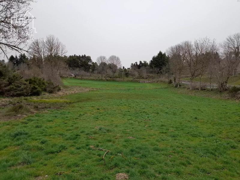 Terrain constructible - 1 460 m²