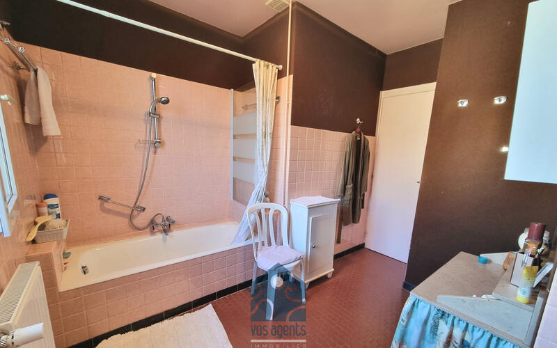 Maison - 170 m² - 6 pièces