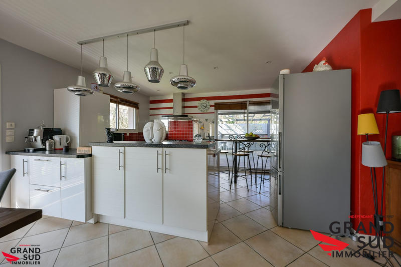 Maison - 168 m² - 6 pièces