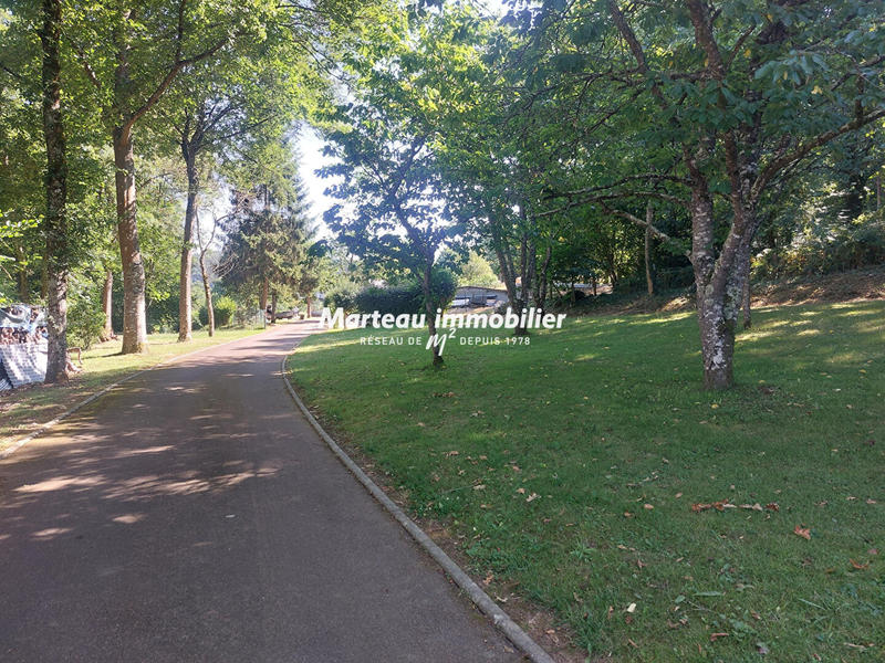 Maison - 202 m² - 7 pièces