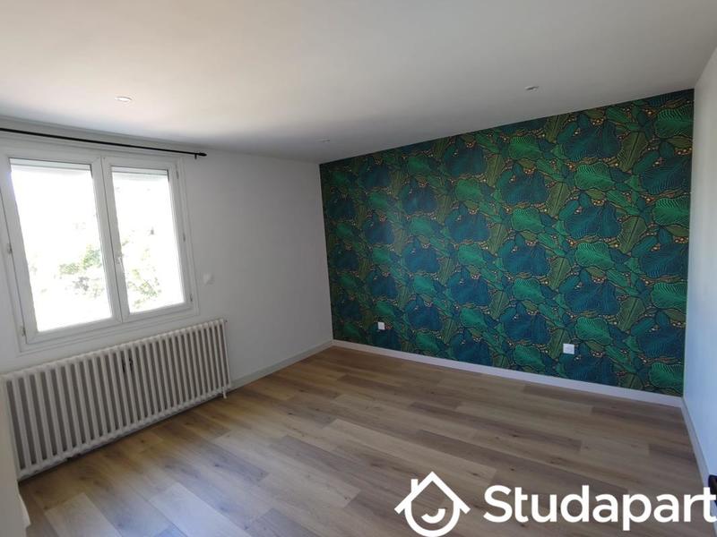 Chambre - 112 m² - 1 pièce