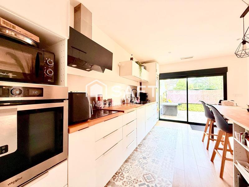 Maison - 105 m² - 5 pièces