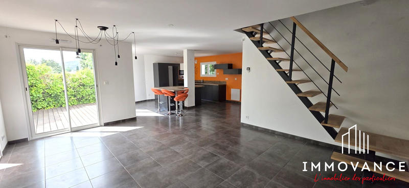 Maison - 110 m² - 5 pièces