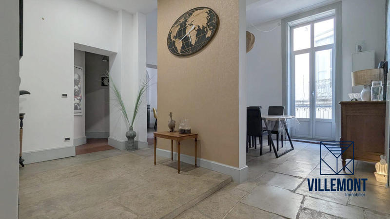 Appartement - 127 m² - 5 pièces