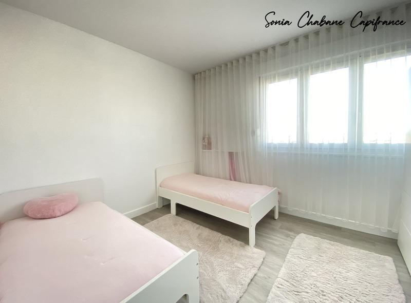 Appartement - 85 m² - 4 pièces