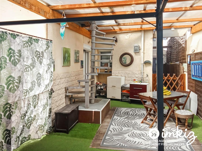 Maison - 84 m² - 3 pièces