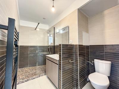 Appartement ancien - 60 m² - 3 pièces