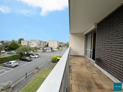 Appartement - 86 m² - 4 pièces