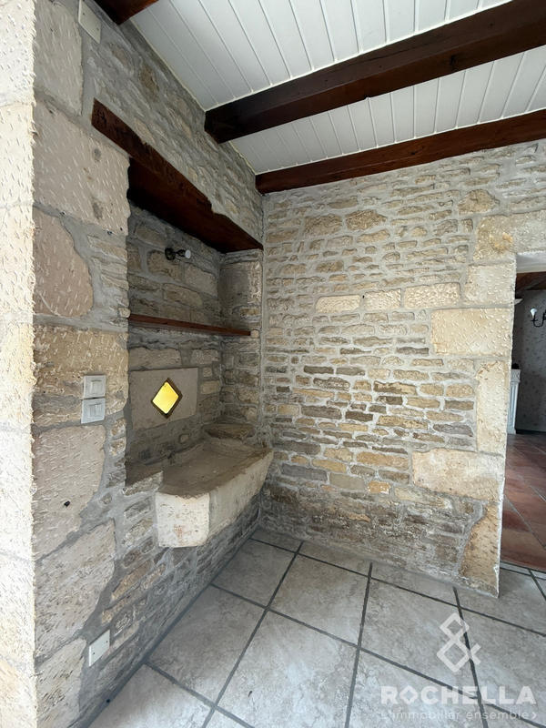 Maison ancienne - 170 m² - 6 pièces
