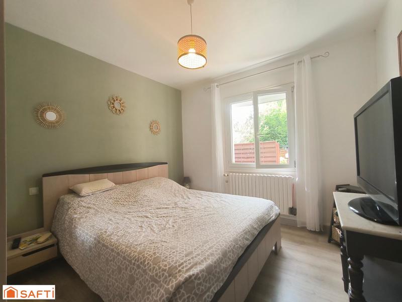 Maison - 127 m² - 8 pièces