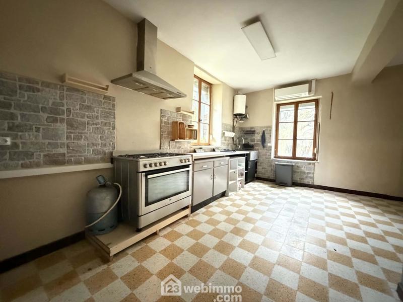 Maison - 150 m² - 6 pièces