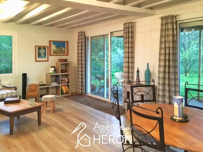 Maison - 304 m² - 10 pièces