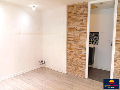 Fonds de commerce - Local commercial - 50 m²