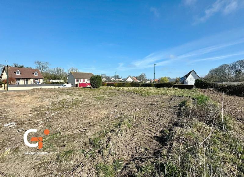 Terrain constructible - 811 m²