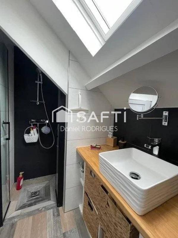 Maison - 91 m² - 5 pièces
