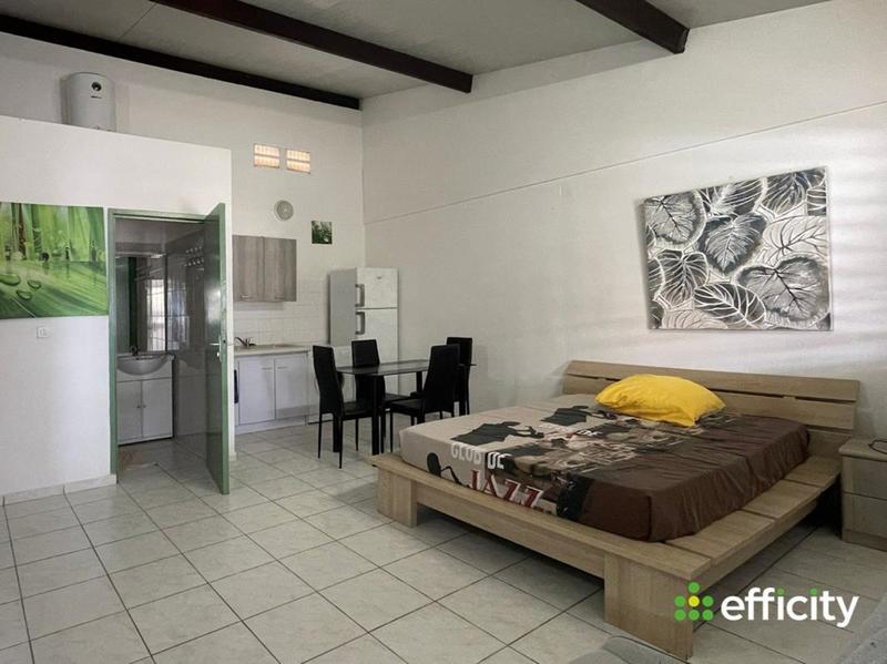 Maison - 137 m² - 6 pièces